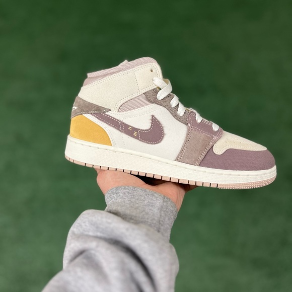 taupe haze jordan 1